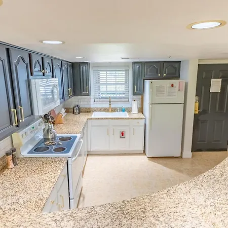 Luxurious Condo, Pool, Fireplace, Hiking Gatlinburg Exterior photo